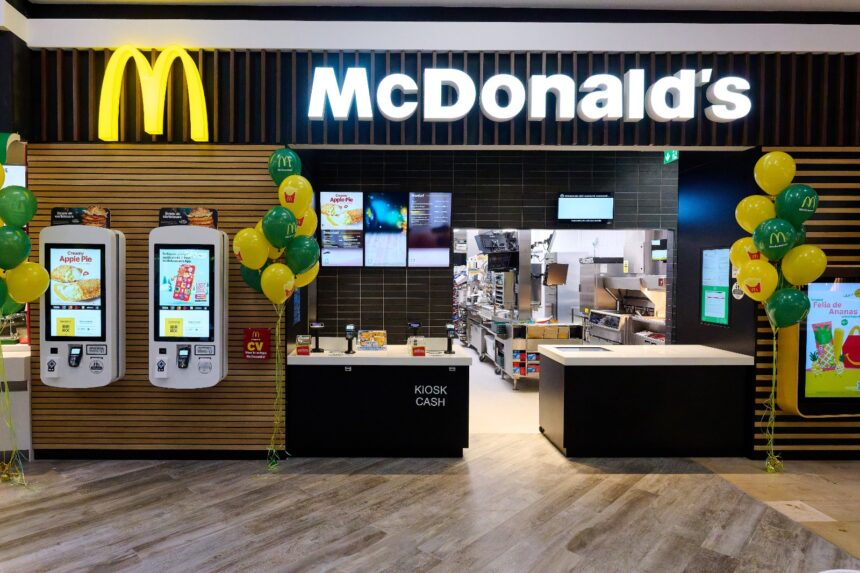 McDonald’s a deschis o nouă locație în București, în centrul comercial Shopping City Militari 1 mcdonalds a romania a deschis un restaurant nou in bucuresti in shopping city militari 694965571d681