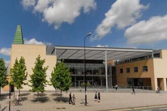 oxford uni and ubs launch ai research centre 69381ab26217f