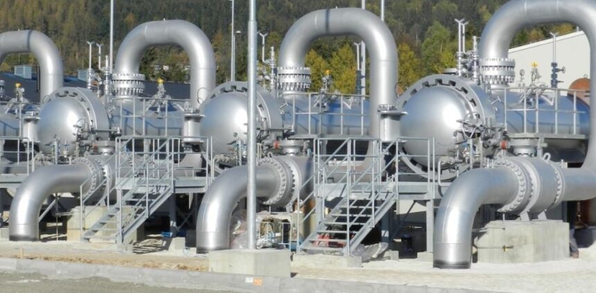 pmi indicatorii privind productia industriala se imbunatatesc in europa centrala si de est in romania scad 692eb6ddd08ff