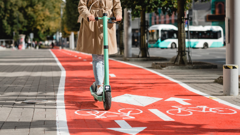 Obligația poliței RCA pentru trotinete și biciclete electrice: ce trebuie să știi despre reglementări și amenzi 1 polita rca este obligatorie si pentru trotinete si biciclete electrice ce prevede legea si ce sanctiuni se vor aplica 693e45dbace59