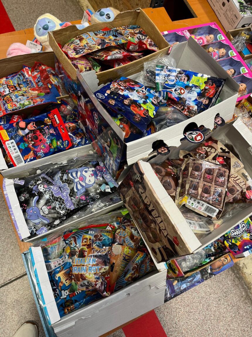 Raiduri ale ANPC pe întreg teritoriul, cu 1.468 de sancțiuni și 962 de avertismente. Ce abateri au descoperit inspectorii 1 controale anpc in toata tara in ultima saptamana au fost date 1 468 de amenzi si 962 de avertismente ce nereguli au gasit comisarii 697dd1a52d3fd