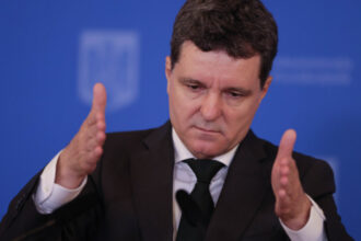 exclusiv nicusor dan despre revolta primarilor privind bugetele locale nu e rezonabil sa ceri mai mult decat in 2025 697bca49d939a