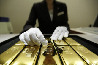 febra aurului continua si in 2026 cat de sus vor ajunge cotatiile analiza hsbc 695f9f1dca8ff