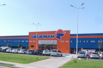 fratii paval deschid sampania in 2026 moment istoric ce se intampla cu magazinele dedeman 695ce7c8a5f5e