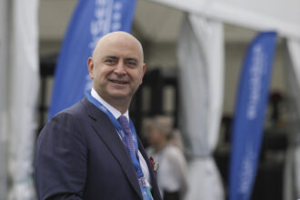 magnatul gabriel comanescu cere insolventa grup servicii petroliere cauza se judeca maine 695faef456645