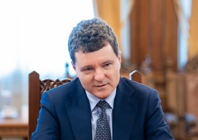 Nicușor Dan: Prioritatea de bază este adoptarea bugetului pentru 2026; România se confruntă cu un deficit posibil ușor peste 6% 1 nicusor dan urgenta e sa avem bugetul pe 2026 romania va intra intr un deficit poate putin peste 6 6960120933869