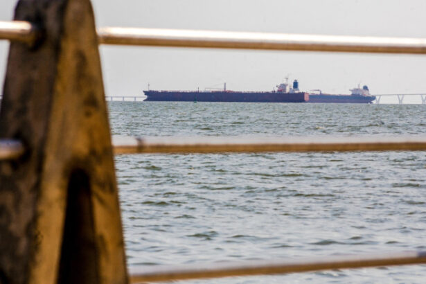 o duzina de petroliere au parasit venezuela in ciuda blocadei impuse de trump reuters 695be603bf409