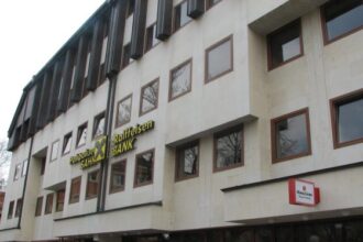 raiffeisen bank romania a emis o noua serie de obligatiuni denominate in lei in valoare de 6372 milioane de lei 696f401fba33d