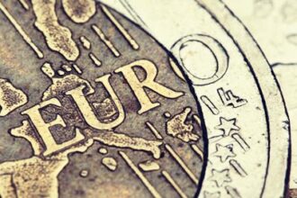 top economists urge eu to resist lobbyists and back digital euro 6964bbdd15c9c