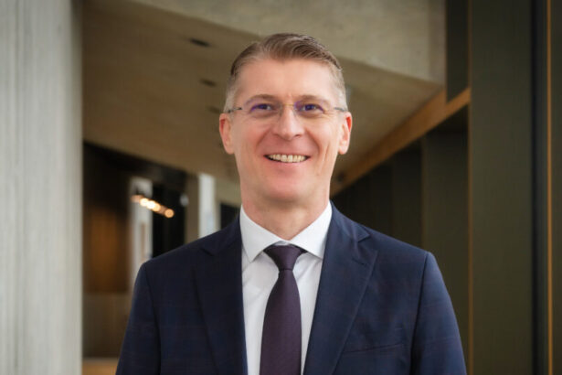 bt broker de asigurare isi lanseaza propria retea de francize 6983794706406