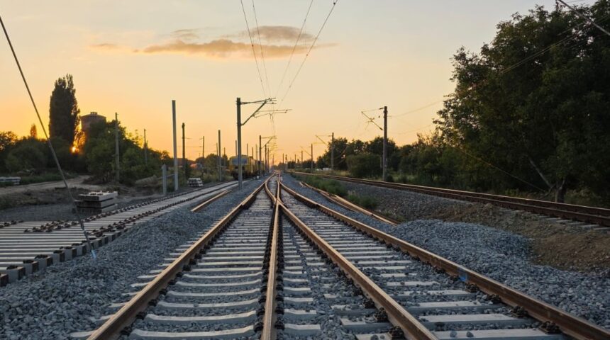 Investiții în viitor: CFR SA demarează serviciile de cadastru pentru exproprierile de pe ruta Craiova-Caransebeș 1 calea ferata craiova caransebes cfr sa a contractat servicii de cadastru pentru exproprieri 699f229eb0351