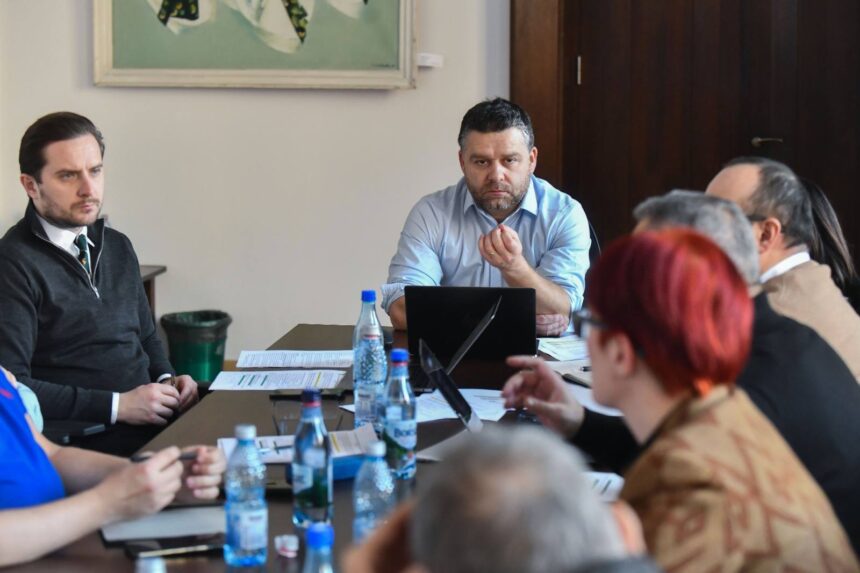 Ciprian Ciucu solicită STB să elaboreze o strategie de optimizare a bugetului 1 ciprian ciucu a cerut stb sa prezinte un plan de reducere a cheltuielilor 698239273db36