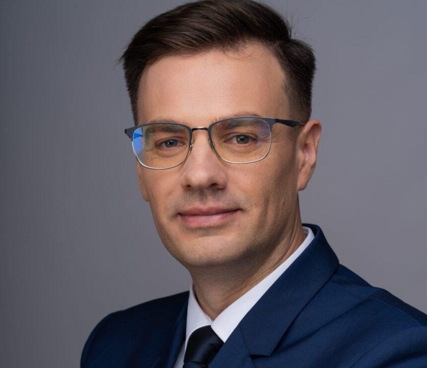 Impactul financiar colosal și provocările emergente: transformarea asigurărilor de afaceri în România 1 daune de milioane de euro si riscuri tot mai complexe cum se schimba asigurarile pentru companii in romania 699cbb9ead409