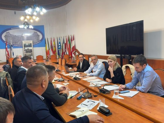 Florin Barbu: Este esențial ca toate produsele dintr-o gamă să aibă un adaos comercial uniform, fie că sunt mărci proprii ale retailerilor sau branduri renumite 1 florin barbu toate produsele dintr o gama trebuie sa aiba acelasi adaos comercial indiferent daca sunt marca proprie ale retailerilor sau branduri 699f16e8b498e