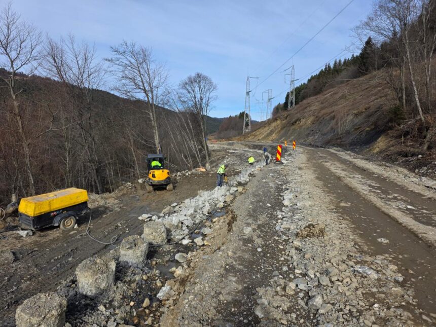 Lucrări în Valea Doftanei: noul drum alternativ la Valea Prahovei se conturează 1 foto autostrada din valea doftanei ce lucrari se executa la drumul alternativa la valea prahovei 69935ef113c4b