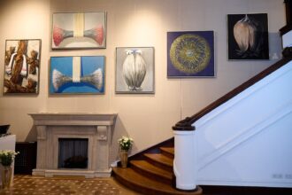 pictorii romani comparati cu bitcoin director de galerie colectionarii vor lua cu asalt lucrarile artistilor locali in urmatorii ani 69883cea942de