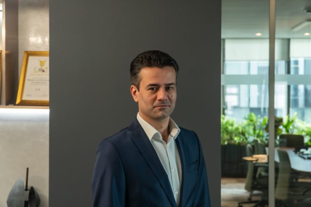 ROCA Industry preconizează o creștere de 5,1% în 2025, ajungând la o cifră de afaceri de 629,6 milioane de lei, însă se confruntă cu pierderi 1 roca industry anunta pentru 2025 o cifra de afaceri de 6296 milioane de lei in crestere cu 51 dar trece pe pierdere 69a29f7b42f3a