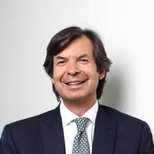 seful intesa nu se arata ingrijorat de o posibila alianta intre rivalii de la unicredit si compania de asigurari generali 6981006d86ce6