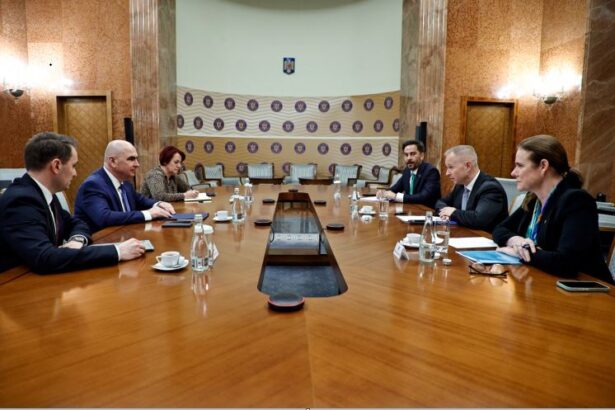 ce a vorbit bolojan azi cu sefii omv si petrom 69b82359a2278