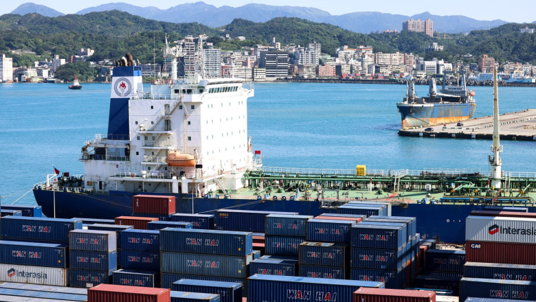 Tensiunile din Orientul Mijlociu afectează economia mondială: majorarea prețurilor și amenințarea la adresa rutelor comerciale 1 conflictul din orientul mijlociu loveste afacerile globale preturi in crestere si rute comerciale in pericol 69b55329146e5