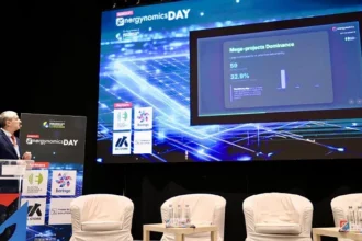 dezvoltarea pv este semnificativa pe hartie dar majoritatea proiectelor sunt inca in faze incipiente raport energynomics 69b023bac3976