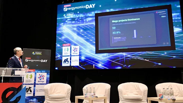 Proiectele de energie solară progresează, dar rămân în stadii incipiente – analizează raportul Energynomics 1 dezvoltarea pv este semnificativa pe hartie dar majoritatea proiectelor sunt inca in faze incipiente raport energynomics 69b023bac3976