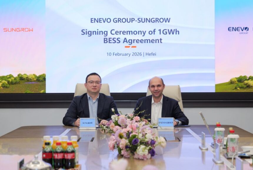 ENEVO colaborează cu Sungrow pentru o achiziție masivă de baterii de 1 GWh, sprijinind astfel expansiunea stocării energiei în România 1 enevo semneaza cu sungrow un acord urias de achizitie de baterii de 1 gwh pentru a sustine boom ul stocarii de energie din romania 69b8314680c09