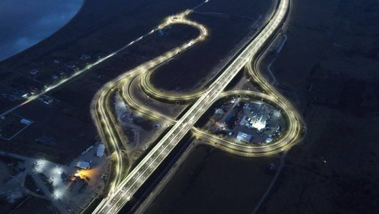 Guvernul a dat verde unui împrumut de 500 de milioane de euro pentru finalizarea autostrăzii Sibiu-Pitești: destinația fondurilor 1 guvernul a aprobat un imprumut de 500 de milioane de euro pentru autostrada sibiu pitesti cum vor fi folositi banii 69b2e1aad7b1f