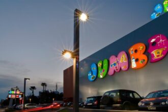 jumbo a cumparat o fosta fabrica de textile din baia mare pentru un nou magazin 69b006c2d54c2