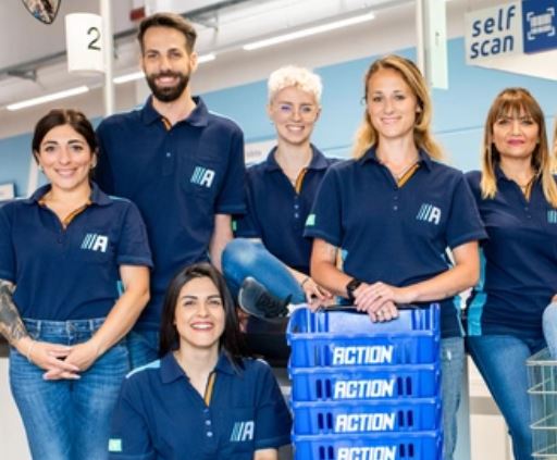 Action, retailerul olandez cu peste 1.500 de produse la prețuri sub 5 lei, își extinde rețeaua în România printr-un nou magazin 1 olandezii de la action care au mereu 1 500 de produse sub 5 lei deschid al unsprezecelea magazin din romania 69bba9c114b63