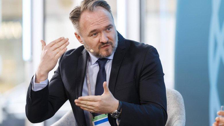 Uniunea Europeană ia măsuri în fața crizei combustibililor: declarațiile comisarului pentru energie 1 ue se pregateste de penuria combustibililor ce masuri sunt luate in calcul mesajul comisarului pentru energie 69cc1109963bd