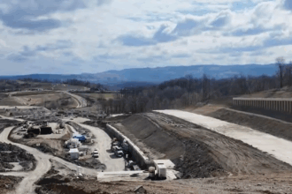 video autostrada a1 lugoj deva lucrarile la sectiunea tunelurilor ursilor au ajuns la stadiul de 56 69beee792970a
