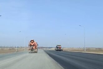 video autostrada a7 focsani bacau umbrarescu a mobilizat 600 de lucratori pe lotul 3 ajuns la peste 70 69baa7bf18c12