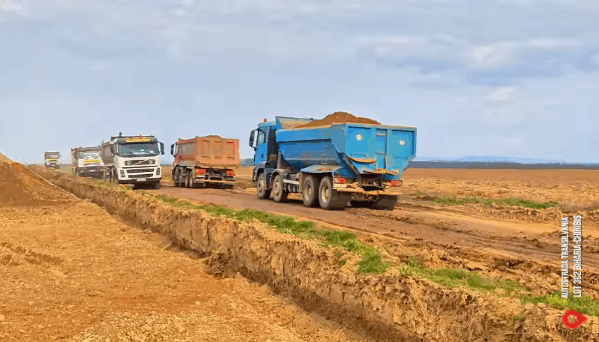 video autostrada transilvania lotul unde ne a trecut glontul pe langa ureche a ajuns la 35 selina continua contractul cu cnir dupa ce a renuntat la pretentiile din vechiul contrac 69c102822a4b3
