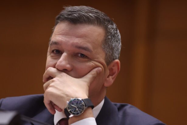 consilier bnr cu greu ar fi putut gasi psd un moment mai nenorocit pentru a risca un haos de proportii in romania 69ea7b1ff05f0