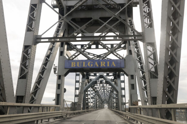 lucrarile de reparatie a podului giurgiu ruse au ajuns in etapa finala cand ar putea fi incheiate 69eb26220b4b4