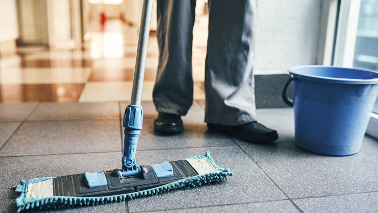 ministerul economiei scoate la licitatie un contract de 15 milioane de lei pentru curatenie cand se depun ofertele 69dbb679cbaae