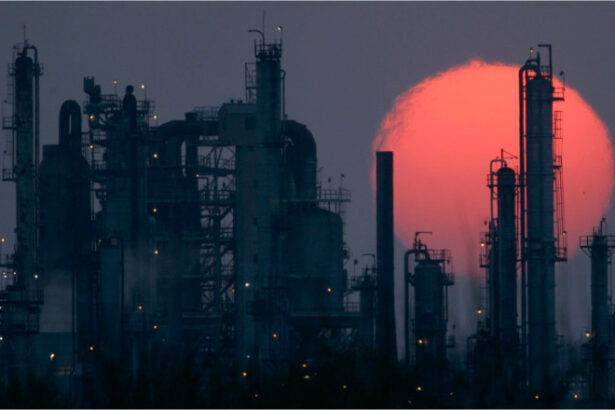 pietele energetice globale sunt la un pas de dezastru care sunt cei trei factori care imping lumea inspre marginea prapastiei 69e99ea710f03