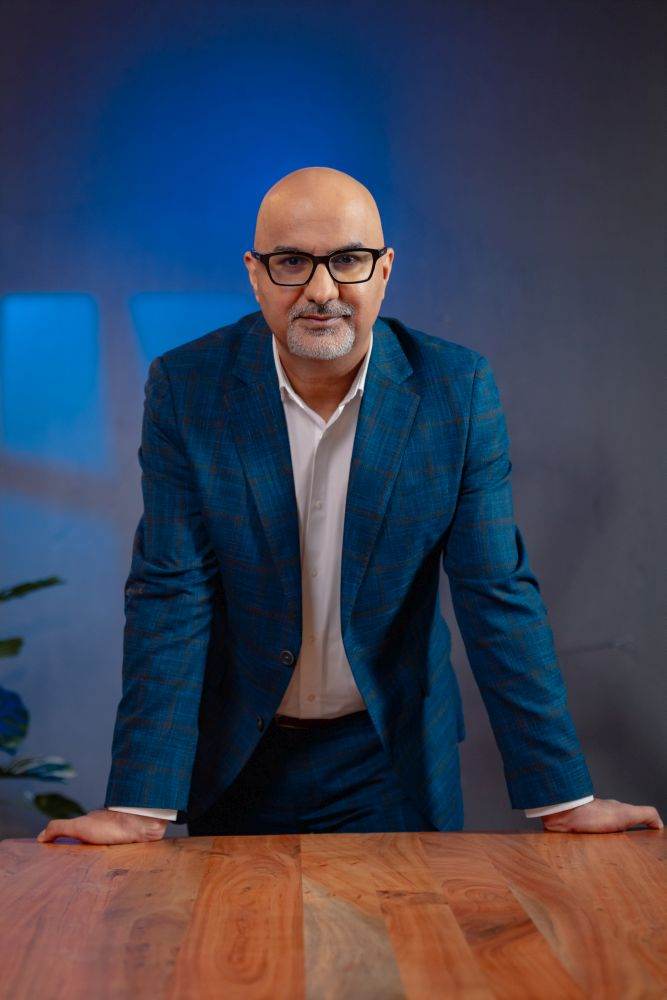 radu craciun se retrage de la conducerea bcr pensii cristian pascu preia functia de director general 69df773fe46d1