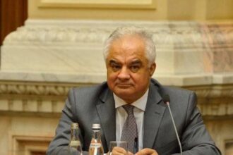 romania trebuie sa stranga cureaua pentru a evita o criza de tipul celei din grecia consilier al lui isarescu 69e5f73c2d10a