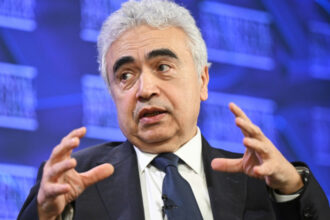 vaza este sparta criza petrolului schimba definitiv industria combustibililor fosili avertizeaza seful aie 69ec4fcd46bdd