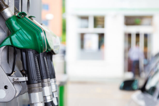 video guvernul se reuneste astazi in sedinta extraordinara pentru a aproba reducerea accizei la motorina cu 30 de bani litru 69cfa7c082b84