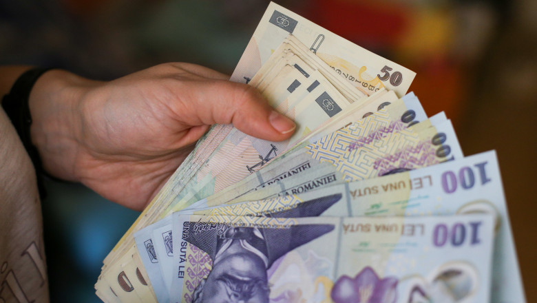 Noua legislație permite companiilor să ofere angajaților până la 15% din profit, dar experții avertizează că vor scădea contribuțiile către stat 1 legea prin care firmele pot da angajatilor pana la 15 din profit a fost adoptata avertismentul expertilor scad contributiile la stat 6a0dc3c1696c5
