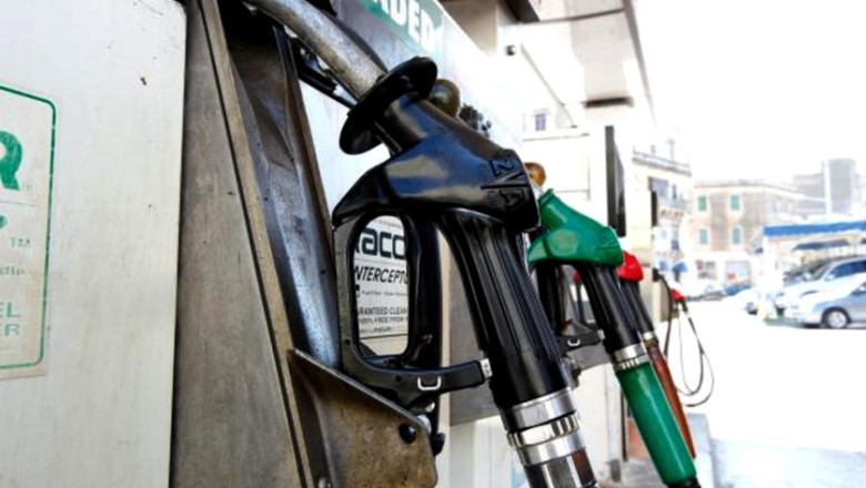 România, singura națiune europeană cu o creștere a prețului motorinei în luna mai, carburanții fiind cu 30,4% mai scumpi comparativ cu anul trecut 1 romania singura tara din ue unde pretul motorinei a crescut in luna mai carburantii sunt cu 304 mai scumpi decat acum un an 6a391fbe6bcd9